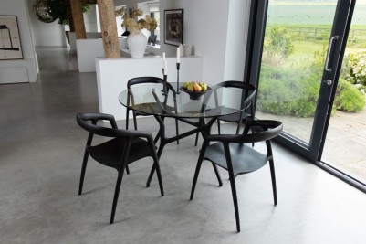 mulberry-dining-chairs-black-with-mulberry